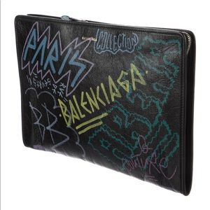 Balenciaga pouch bag graffiti UNISEX